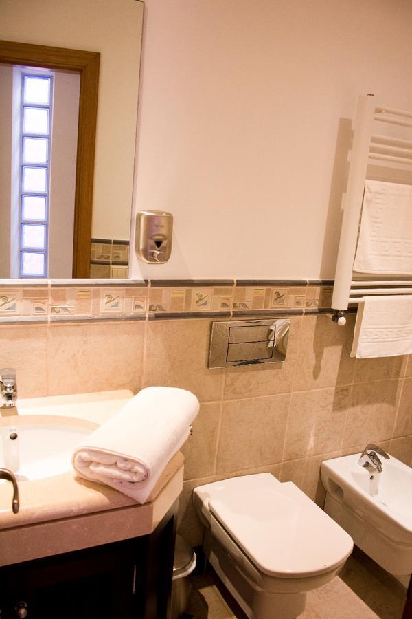 Puerta De Ronda Apartment ภายนอก รูปภาพ