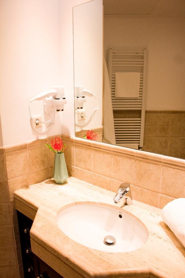 Puerta De Ronda Apartment ภายนอก รูปภาพ